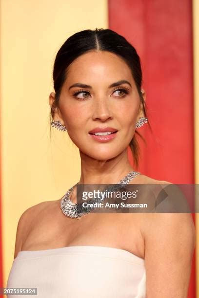 25,751 Olivia Munn Photos & High